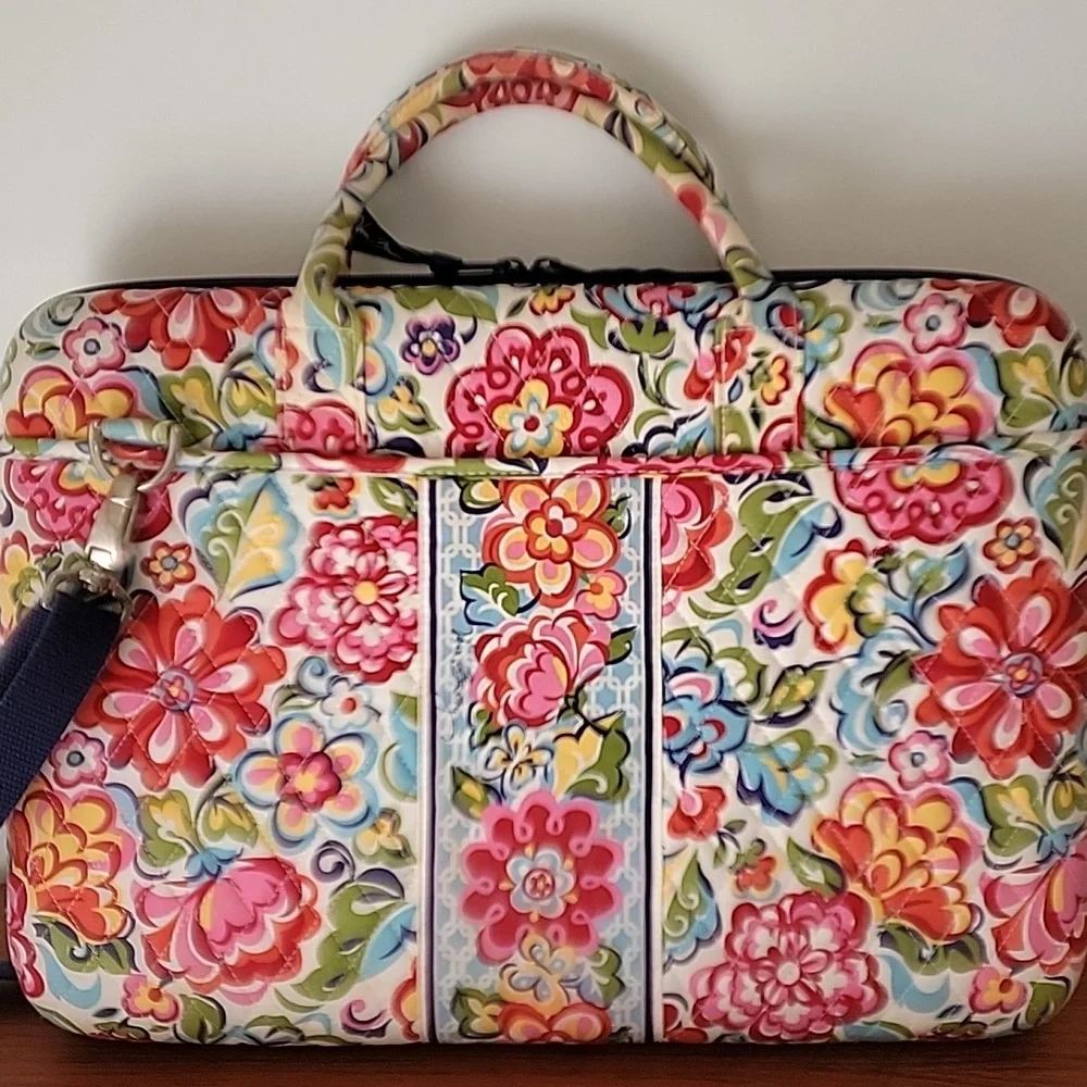Vera Bradley Laptop Portfolio Hard Shell Hope Garden